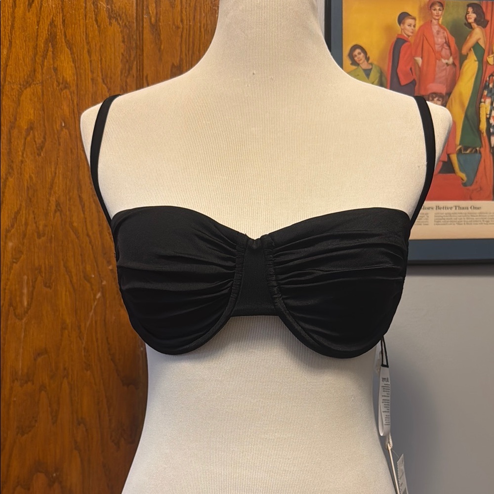 NWT Good American Shiny Ruched Demi Underwire Bikini Top